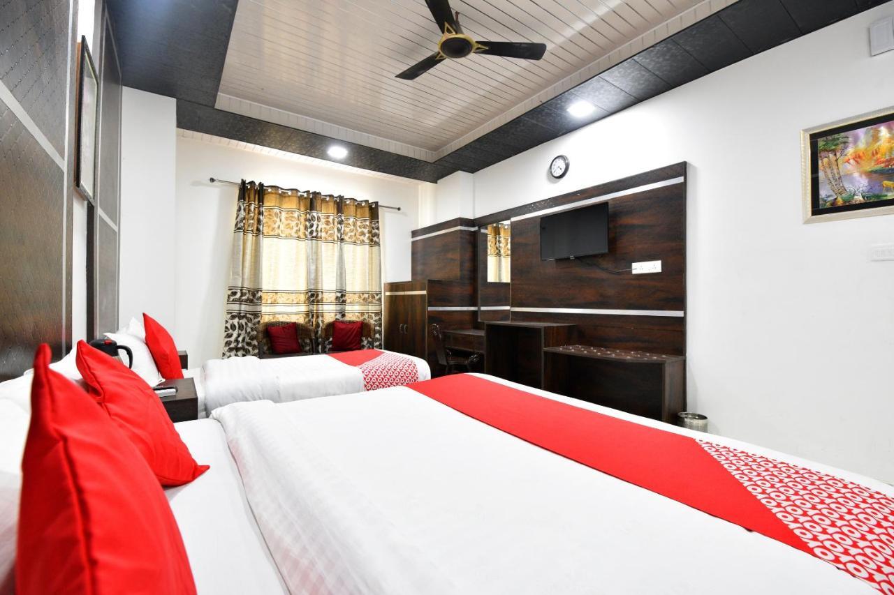 Capital O 4747 Imperial Hotel Katra Катра Экстерьер фото